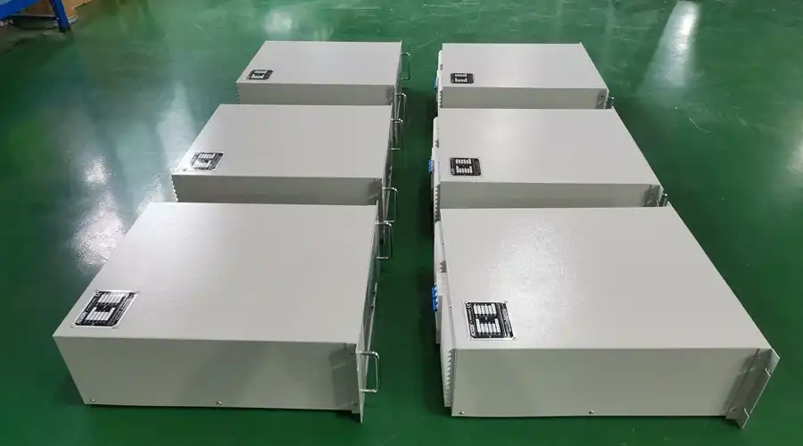 Why install a 50 Hz to 60 Hz frequency converter in aviation hangars?